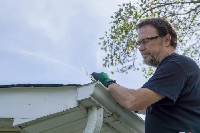 How to Repair Gutter Leaks Columbus, OH How to Repair Gutter Leaks Columbus, OH